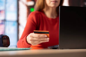 Person making a credit card payment online